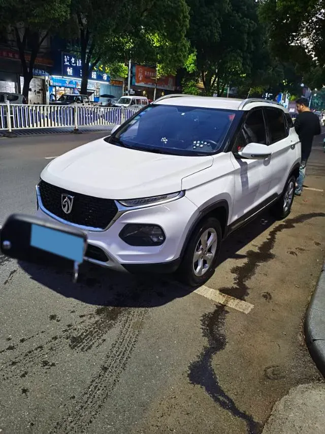 2019 Yema BoJun 1.5L 112HP L4 5MT,autocango,china used car exporter,china ev exporter,chinese used car exporter,chinese used ev exporter