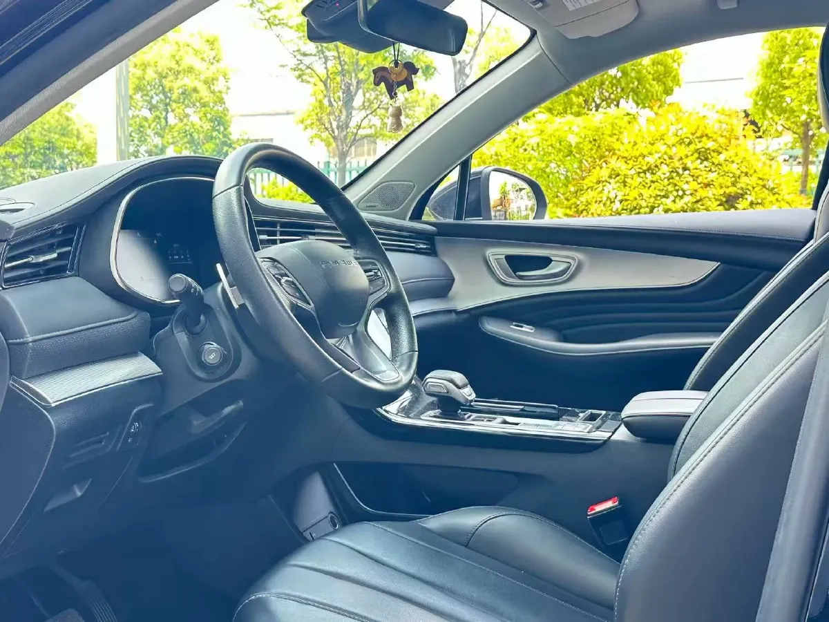 2020 Roewe RX5 eMAX 1.5T 169HP L4 AMT PHEV 16.6KWH,autocango,china used car exporter,china ev exporter,chinese used car exporter,chinese used ev exporter