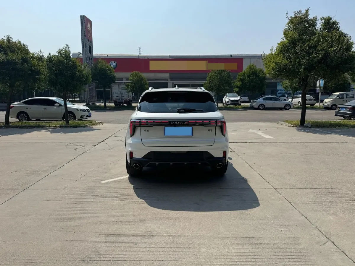 2023 MAXUS Interstellar 2.0T 261HP L4 8AT,autocango,china used car exporter,china ev exporter,chinese used car exporter,chinese used ev exporter