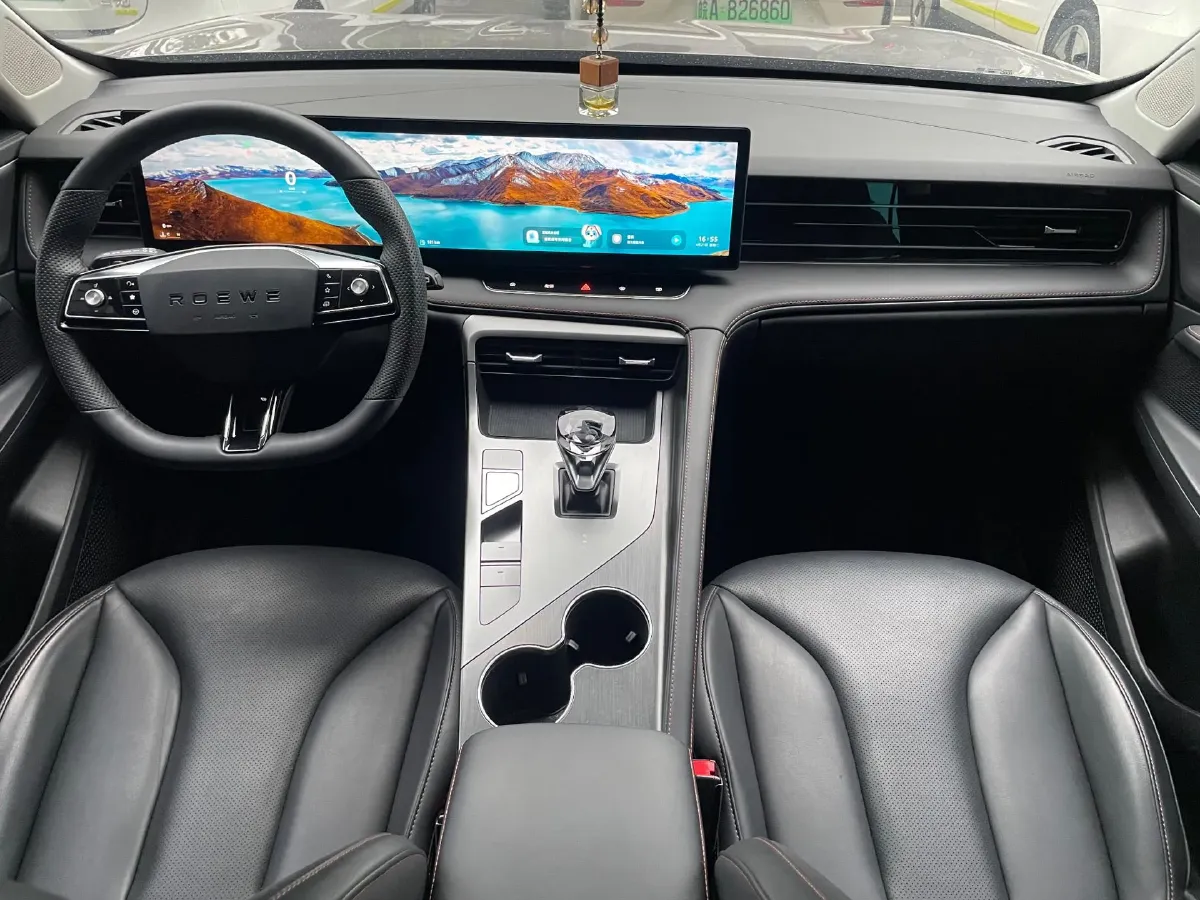 2023 Roewe RX5 1.5T 188HP L4 AMT PHEV 12.3KWH,autocango,china used car exporter,china ev exporter,chinese used car exporter,chinese used ev exporter