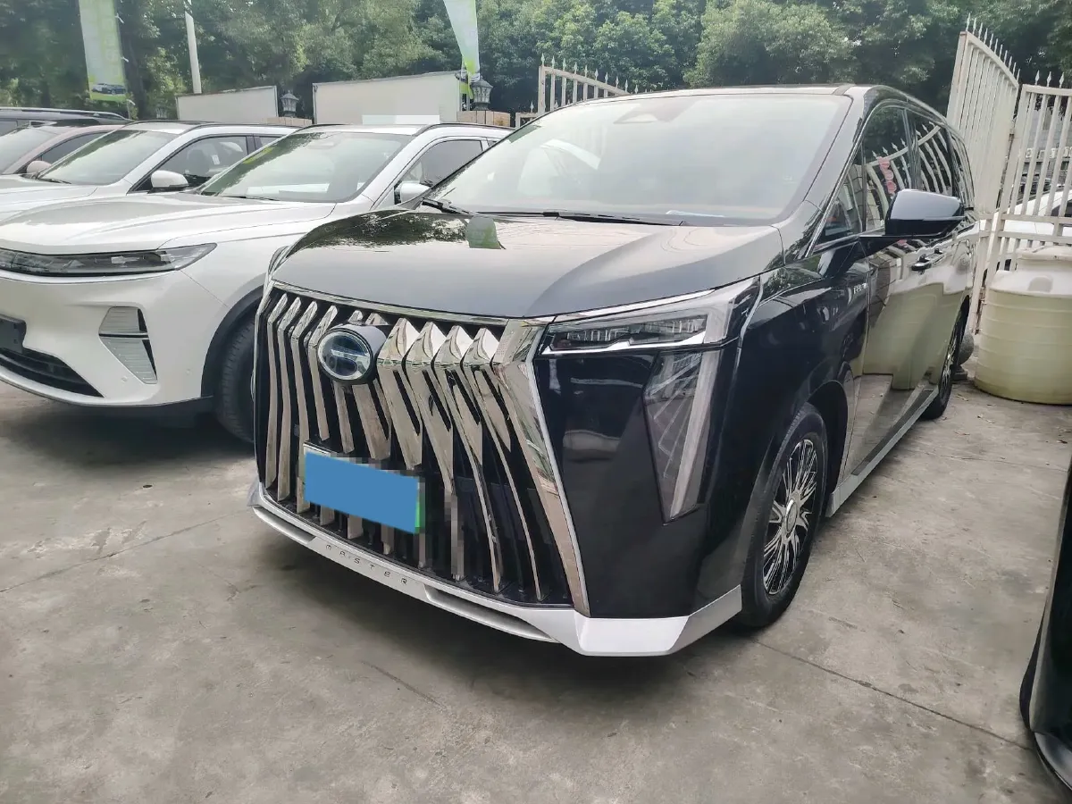 2024 GAC Trumpchi M8 2.0T 252HP L4 8AT,autocango,china used car exporter,china ev exporter,chinese used car exporter,chinese used ev exporter