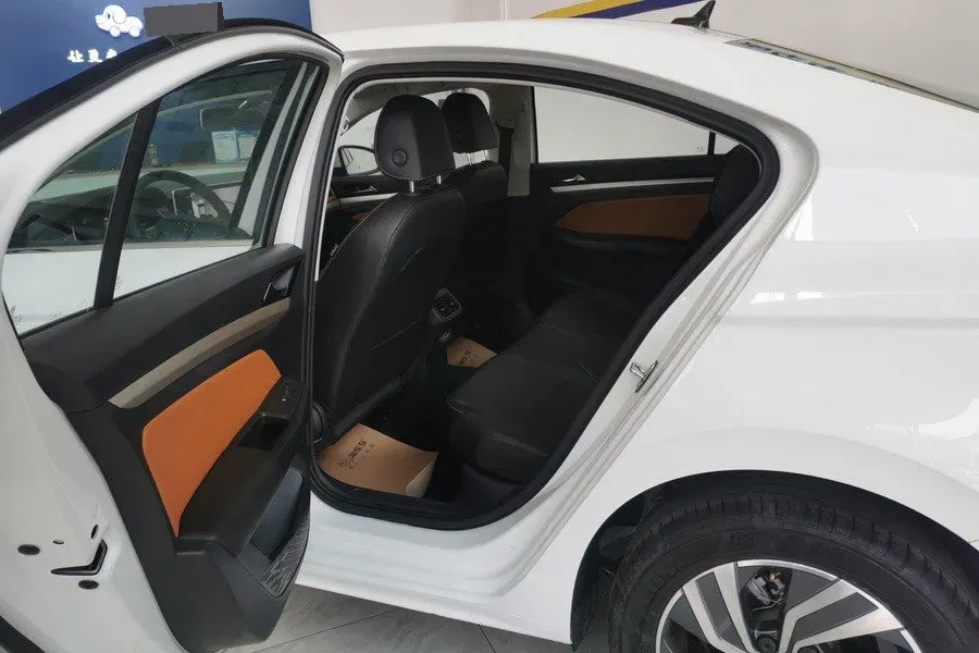 2024 Volkswagen Bora 1.4T 150HP L4 7DCT,autocango,china used car exporter,china ev exporter,chinese used car exporter,chinese used ev exporter