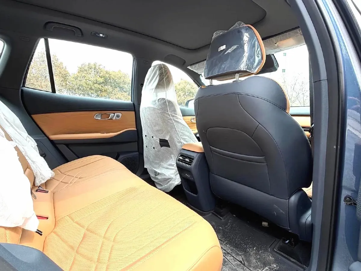 2025 BYD Sea Lion 05 DM-i 1.5L 101HP L4 E-CVT PHEV 18.3KWH,autocango,china used car exporter,china ev exporter,chinese used car exporter,chinese used ev exporter