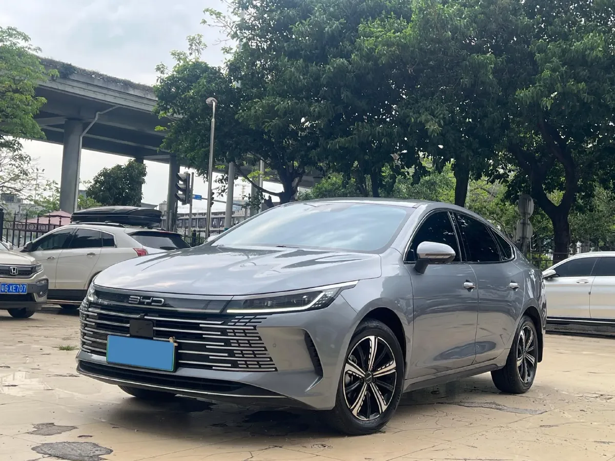 2022 ChangAn Oshan Z6 1.5T 170HP L4 6TCT PHEV 28.4KWH,autocango,china used car exporter,china ev exporter,chinese used car exporter,chinese used ev exporter
