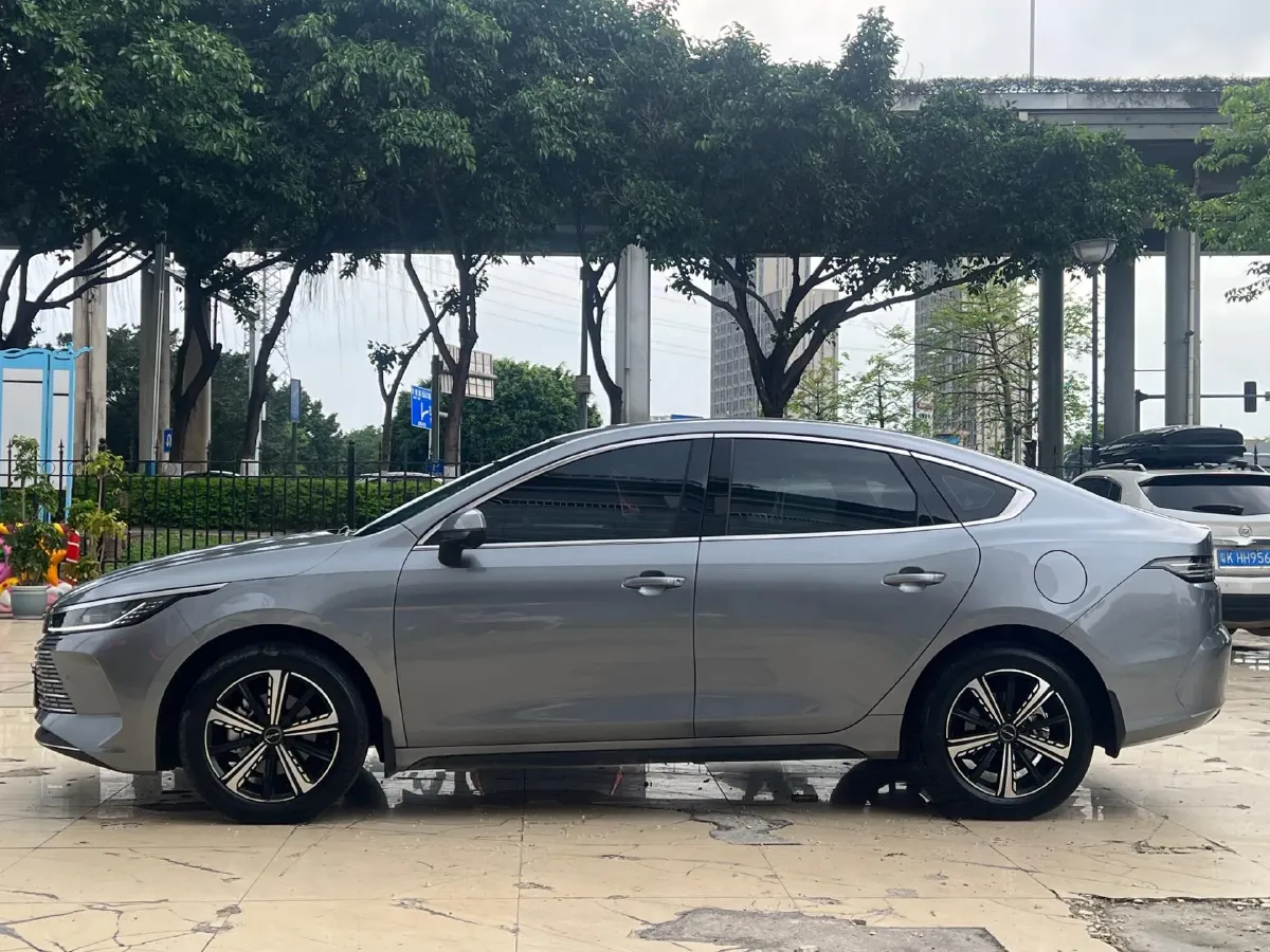 2022 ChangAn Oshan Z6 1.5T 170HP L4 6TCT PHEV 28.4KWH,autocango,china used car exporter,china ev exporter,chinese used car exporter,chinese used ev exporter