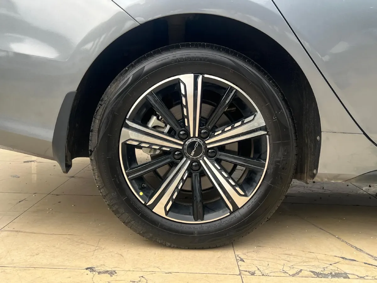 2022 ChangAn Oshan Z6 1.5T 170HP L4 6TCT PHEV 28.4KWH,autocango,china used car exporter,china ev exporter,chinese used car exporter,chinese used ev exporter