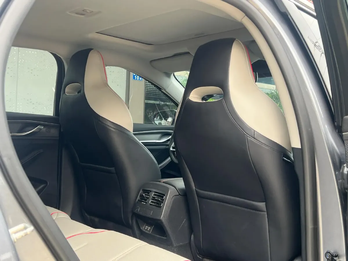 2022 ChangAn Oshan Z6 1.5T 170HP L4 6TCT PHEV 28.4KWH,autocango,china used car exporter,china ev exporter,chinese used car exporter,chinese used ev exporter