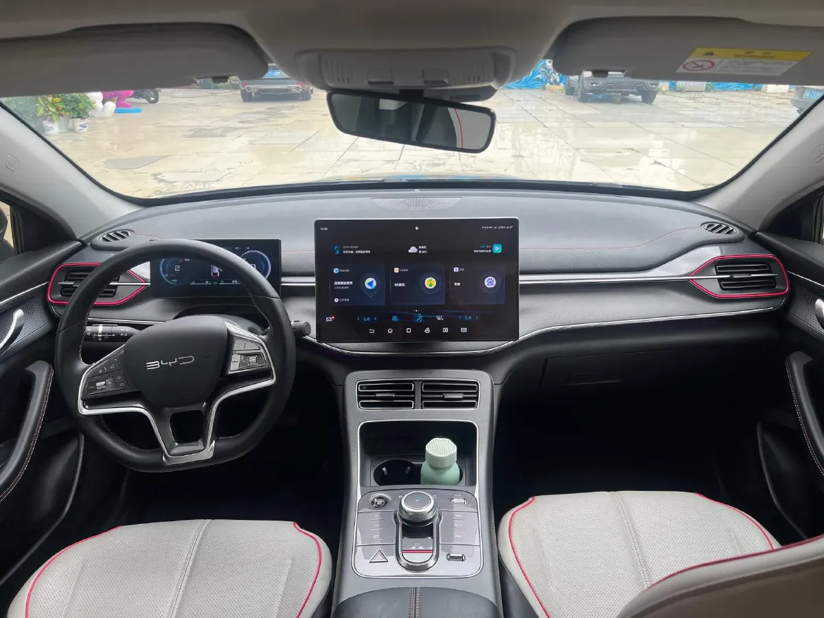 2022 ChangAn Oshan Z6 1.5T 170HP L4 6TCT PHEV 28.4KWH,autocango,china used car exporter,china ev exporter,chinese used car exporter,chinese used ev exporter