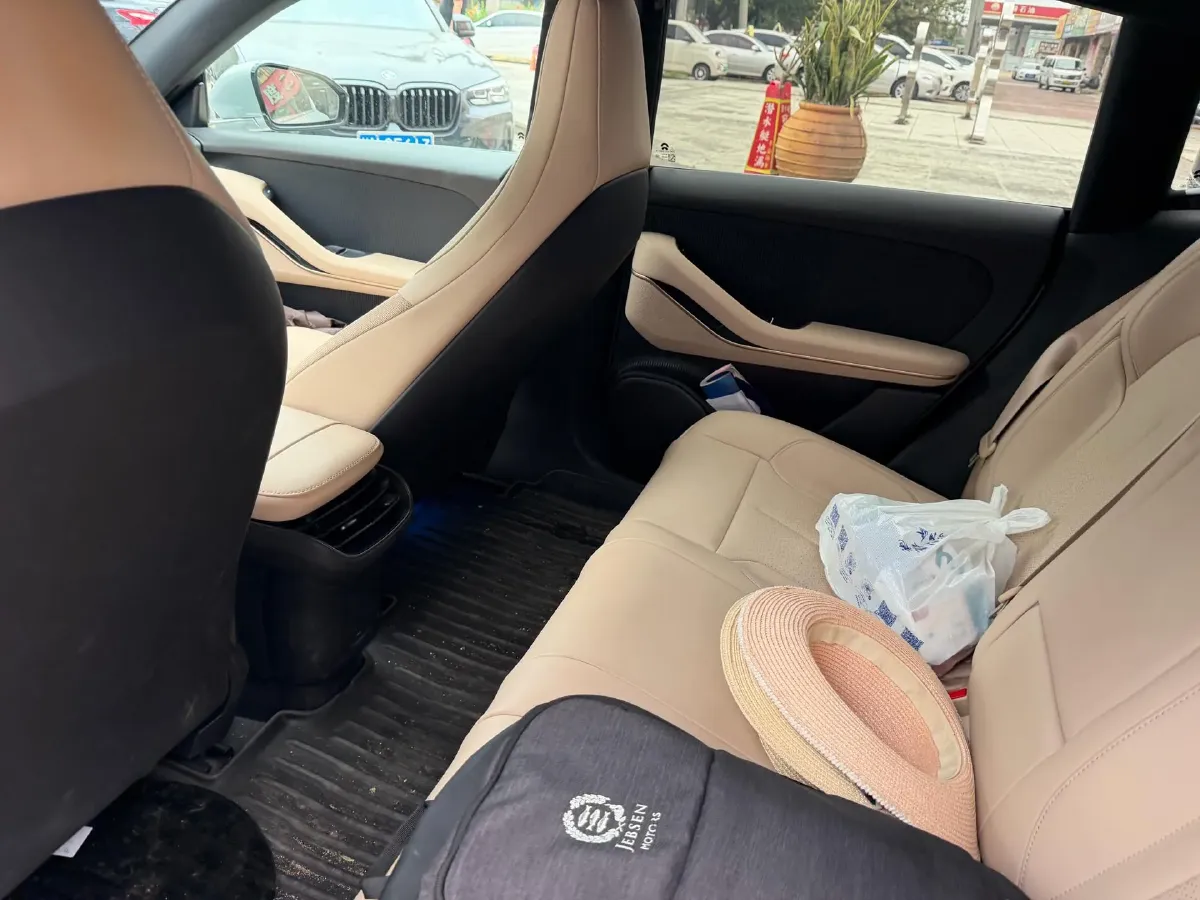 2024 NIO ET5 BEV 75KWH,autocango,china used car exporter,china ev exporter,chinese used car exporter,chinese used ev exporter