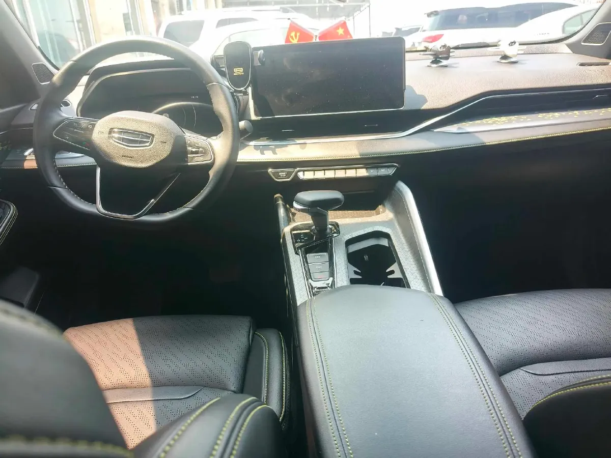 2023 Geely Preface 1.5T 181HP L4 7DCT,autocango,china used car exporter,china ev exporter,chinese used car exporter,chinese used ev exporter