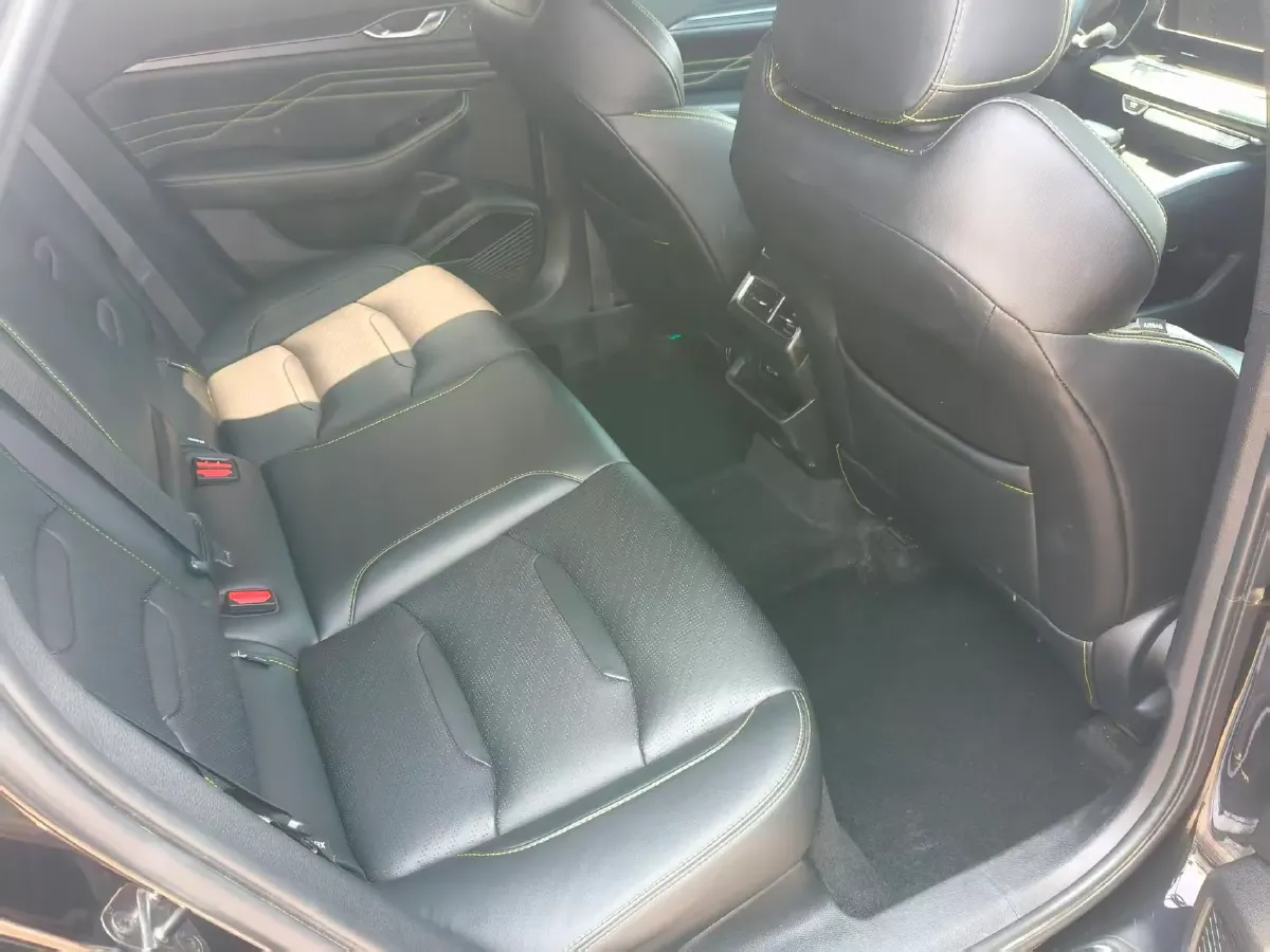 2023 Geely Preface 1.5T 181HP L4 7DCT,autocango,china used car exporter,china ev exporter,chinese used car exporter,chinese used ev exporter