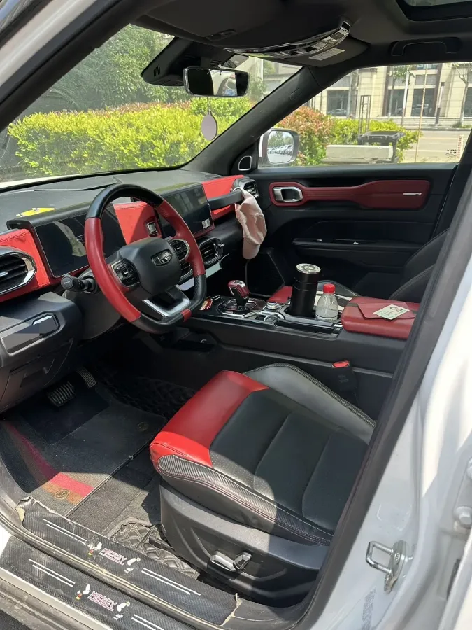 2020 Geely ICON 1.5T 177HP L3 7DCT,autocango,china used car exporter,china ev exporter,chinese used car exporter,chinese used ev exporter