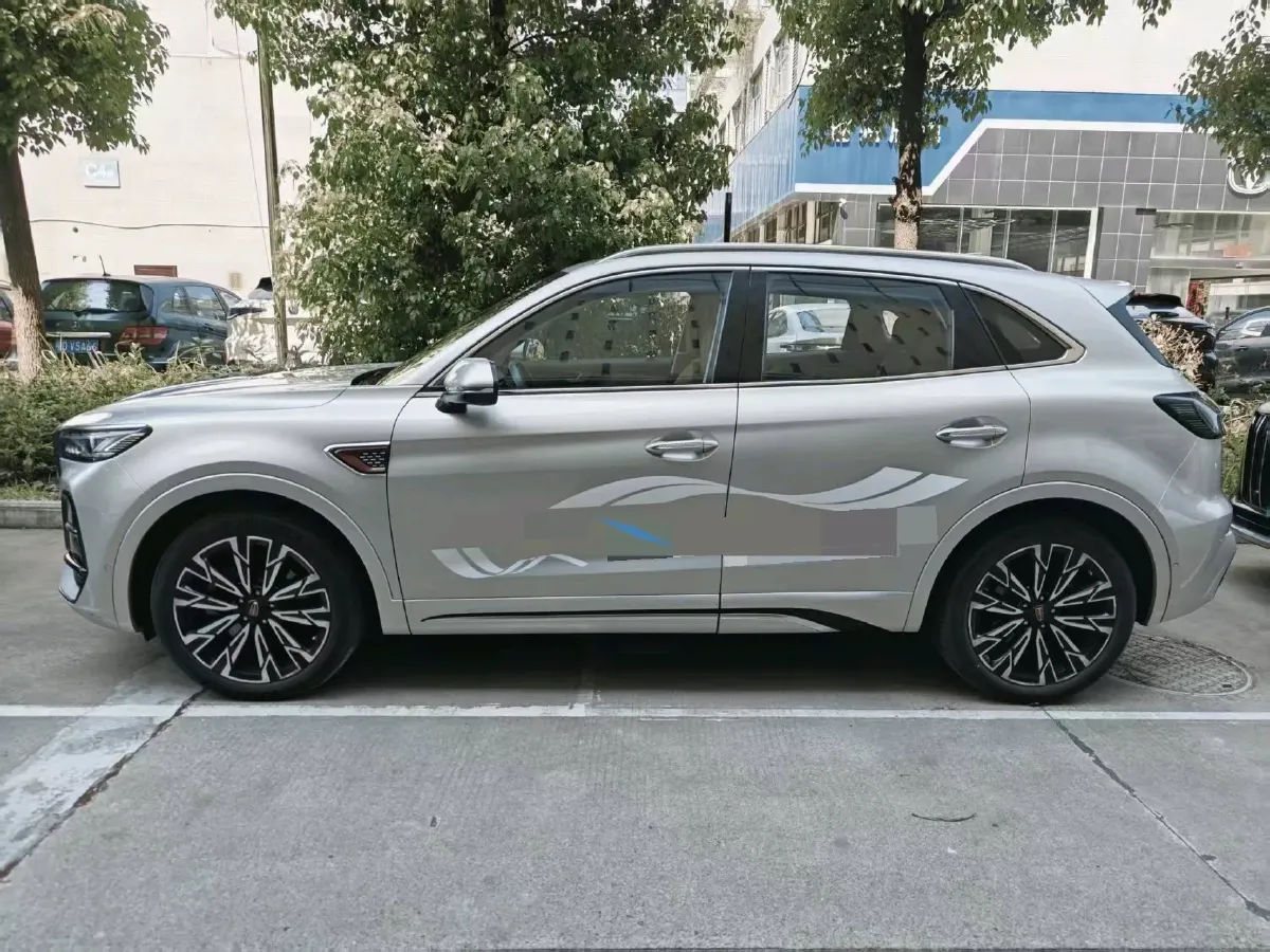 2023 HongQi HS5 2.0T 252HP L4 8AT,autocango,china used car exporter,china ev exporter,chinese used car exporter,chinese used ev exporter