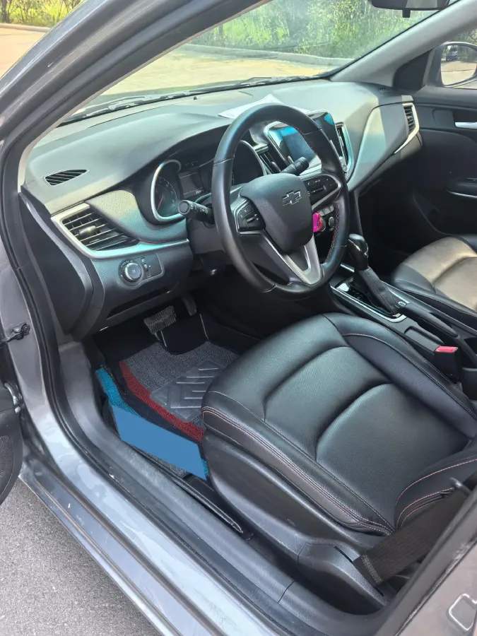 2022 Chevrolet Monza 1.0T 125HP L3 6DCT,autocango,china used car exporter,china ev exporter,chinese used car exporter,chinese used ev exporter