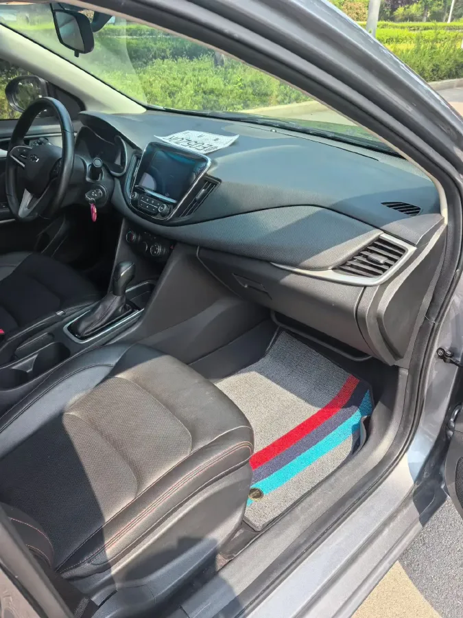 2022 Chevrolet Monza 1.0T 125HP L3 6DCT,autocango,china used car exporter,china ev exporter,chinese used car exporter,chinese used ev exporter