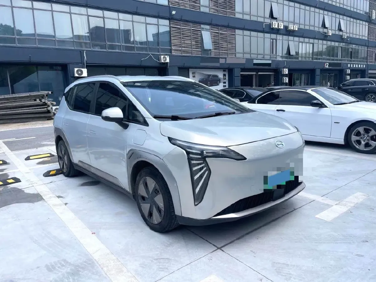 2023 GAC Trumpchi GS4 1.5T 177HP L4 6AT,autocango,china used car exporter,china ev exporter,chinese used car exporter,chinese used ev exporter