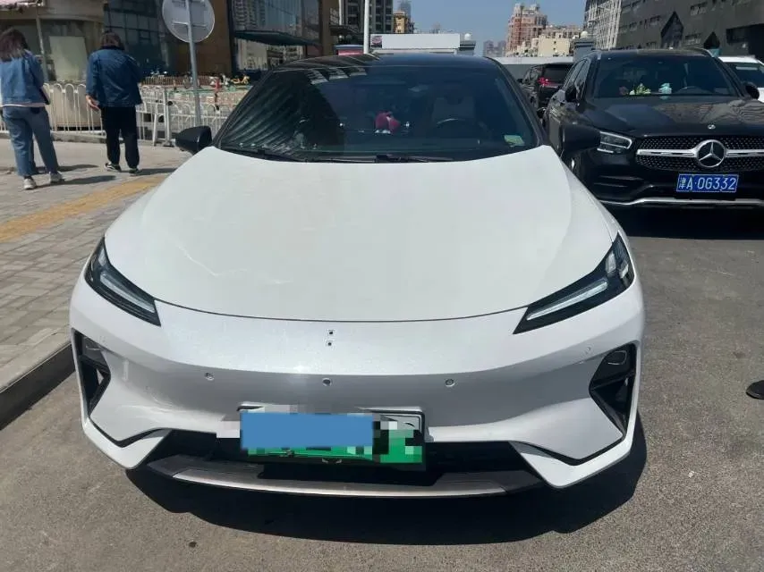 2025 Deepal L07 1.5L 98HP L4 REEV 28.39KWH,autocango,china used car exporter,china ev exporter,chinese used car exporter,chinese used ev exporter