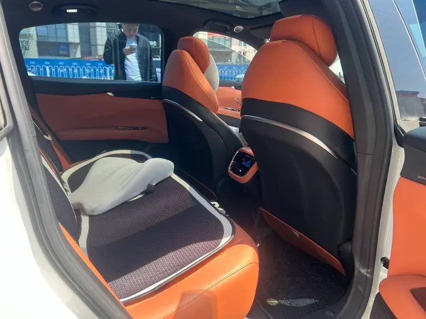2025 Deepal L07 1.5L 98HP L4 REEV 28.39KWH,autocango,china used car exporter,china ev exporter,chinese used car exporter,chinese used ev exporter