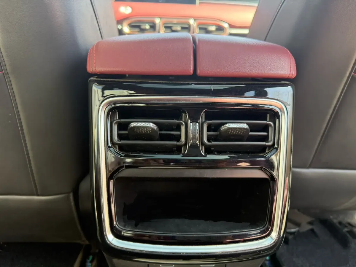 2021 Jetour X70 Plus 1.5T 156HP L4 6DCT,autocango,china used car exporter,china ev exporter,chinese used car exporter,chinese used ev exporter