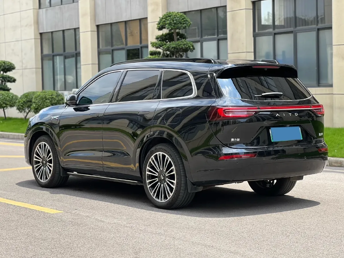 2024 AITO AITO M7 1.5T 152HP L4 REEV 42KWH,autocango,china used car exporter,china ev exporter,chinese used car exporter,chinese used ev exporter