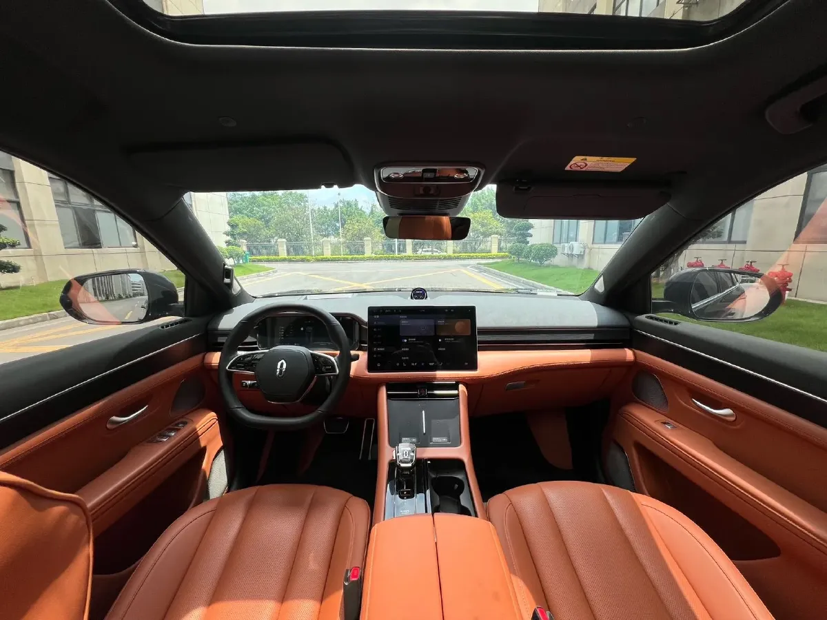 2024 AITO AITO M7 1.5T 152HP L4 REEV 42KWH,autocango,china used car exporter,china ev exporter,chinese used car exporter,chinese used ev exporter