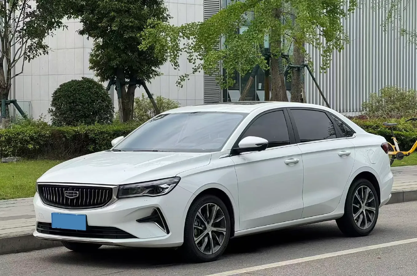 2022 Geely Emgrand 1.5L 114HP L4 CVT,autocango,china used car exporter,china ev exporter,chinese used car exporter,chinese used ev exporter