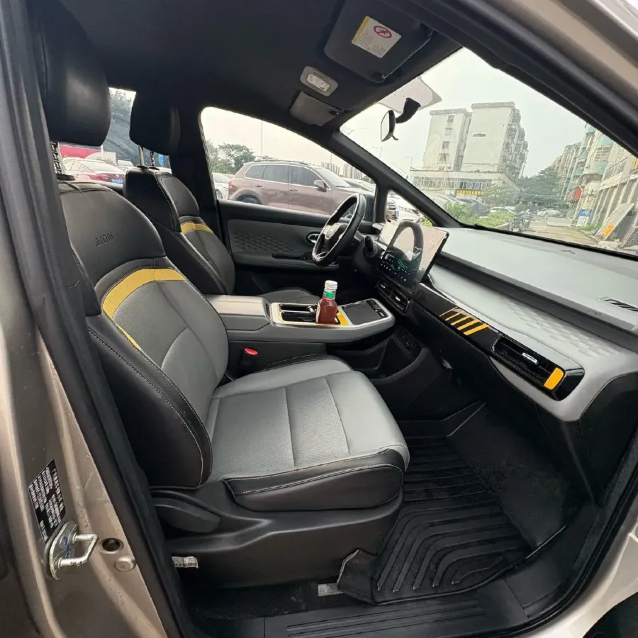 2022 Geely Okavango 1.8T 184HP L4 7DCT,autocango,china used car exporter,china ev exporter,chinese used car exporter,chinese used ev exporter