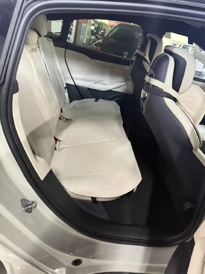 2024 MI SU7 BEV 73.6KWH,autocango,china used car exporter,china ev exporter,chinese used car exporter,chinese used ev exporter