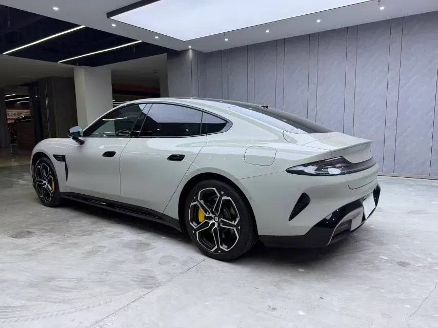 2024 MI SU7 BEV 73.6KWH,autocango,china used car exporter,china ev exporter,chinese used car exporter,chinese used ev exporter