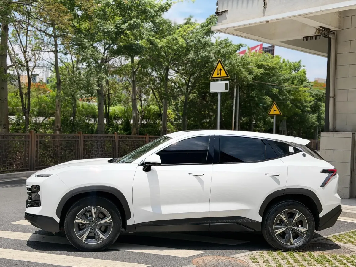 2023 Jetour DASHING 1.5T 156HP L4 6DCT,autocango,china used car exporter,china ev exporter,chinese used car exporter,chinese used ev exporter