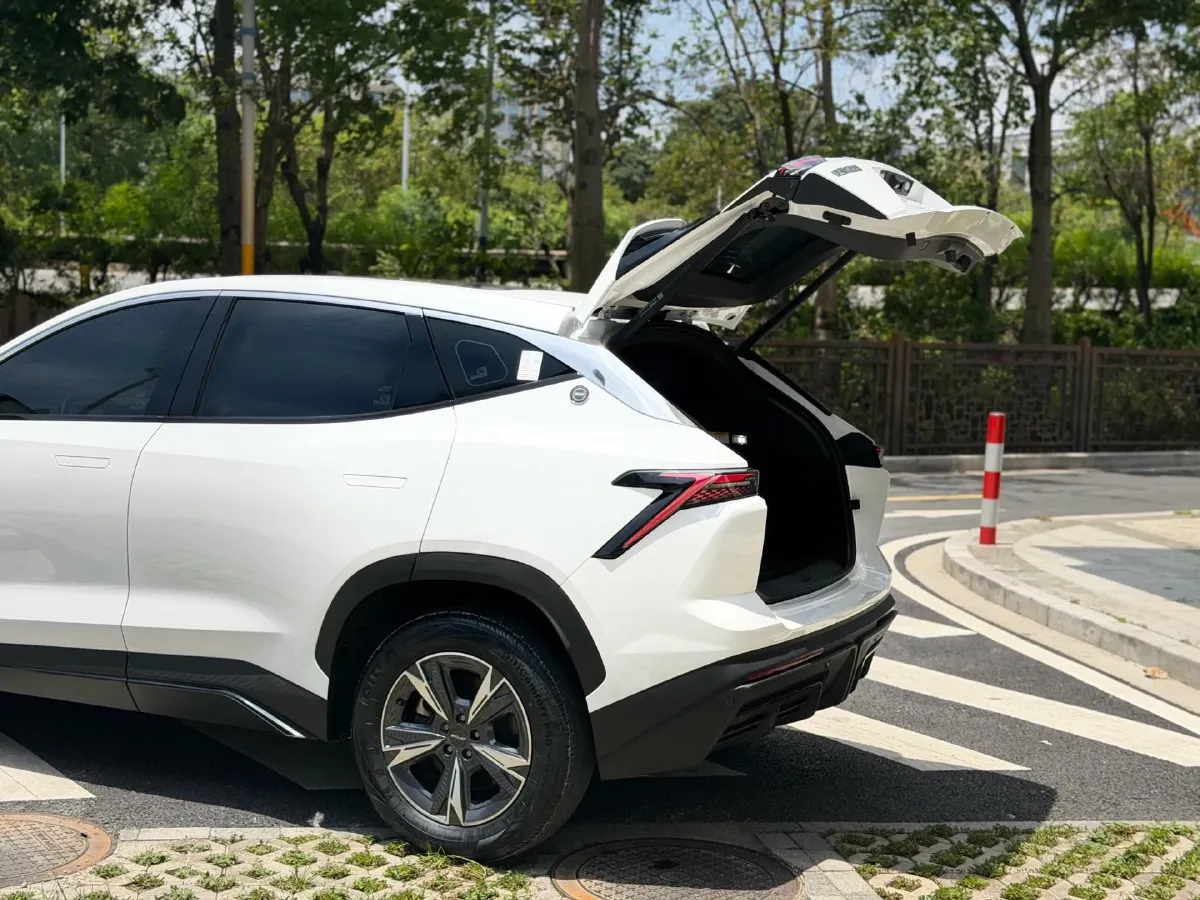 2023 Jetour DASHING 1.5T 156HP L4 6DCT,autocango,china used car exporter,china ev exporter,chinese used car exporter,chinese used ev exporter