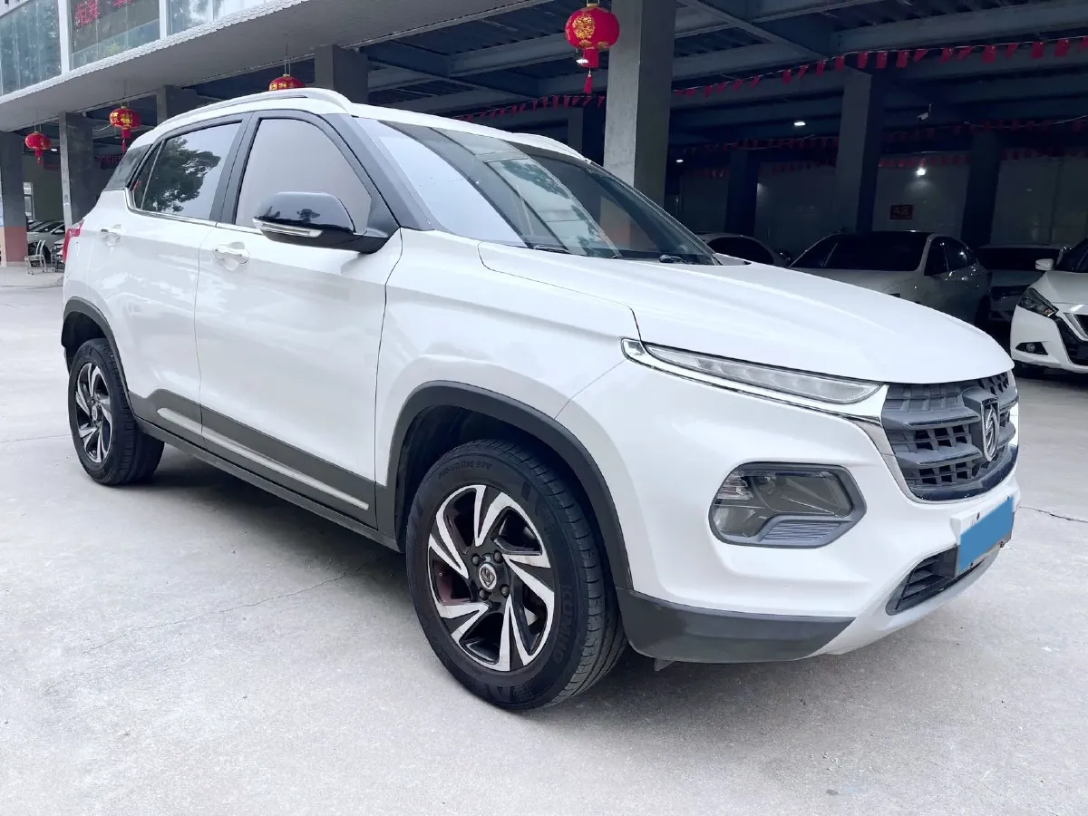 2017 BaoJun 510 1.5L 112HP L4 5AMT,autocango,china used car exporter,china ev exporter,chinese used car exporter,chinese used ev exporter