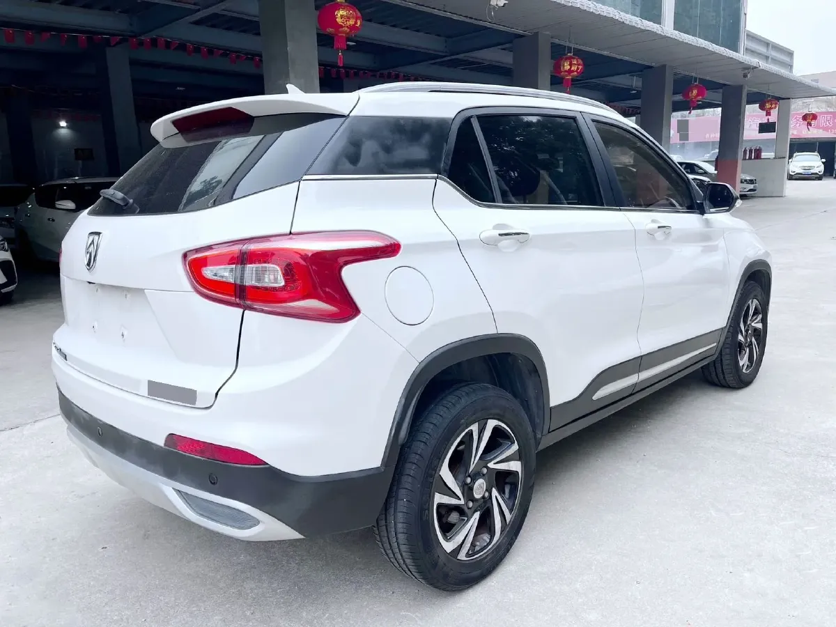 2017 BaoJun 510 1.5L 112HP L4 5AMT,autocango,china used car exporter,china ev exporter,chinese used car exporter,chinese used ev exporter