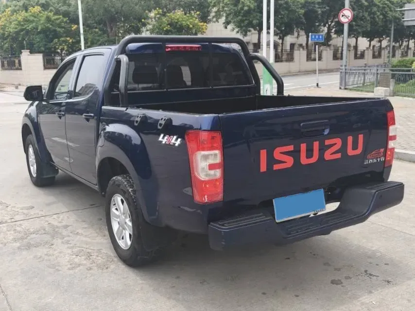 2024 Isuzu Jim 2.8T 120HP L4 5MT,autocango,china used car exporter,china ev exporter,chinese used car exporter,chinese used ev exporter