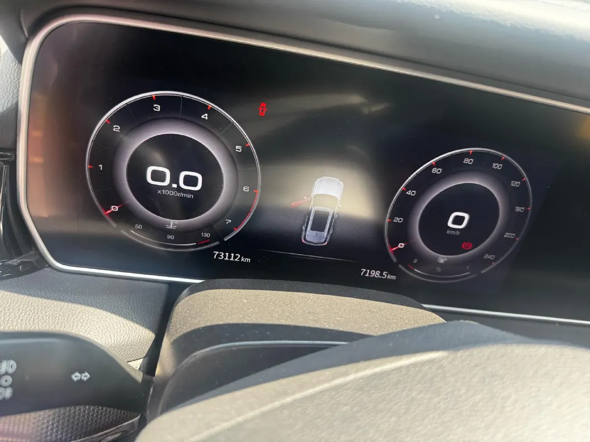 2022 HongQi HS5 2.0T 224HP L4 6AT,autocango,china used car exporter,china ev exporter,chinese used car exporter,chinese used ev exporter
