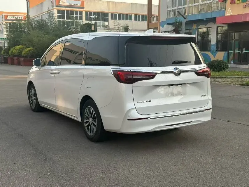 2023 Buick GL8 2.0T 237HP L4 9AT,autocango,china used car exporter,china ev exporter,chinese used car exporter,chinese used ev exporter