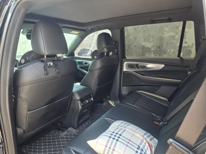 2025 GAC Trumpchi GS8 2.0T 252HP L4 8AT,autocango,china used car exporter,china ev exporter,chinese used car exporter,chinese used ev exporter