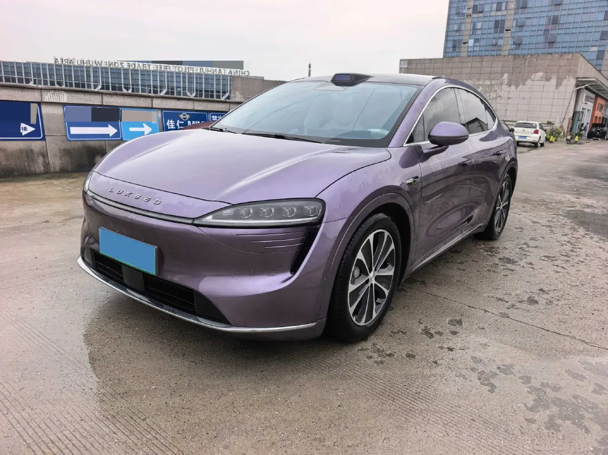 2025 Luxeed R7 REEV 156HP REEV 37KWH,autocango,china used car exporter,china ev exporter,chinese used car exporter,chinese used ev exporter
