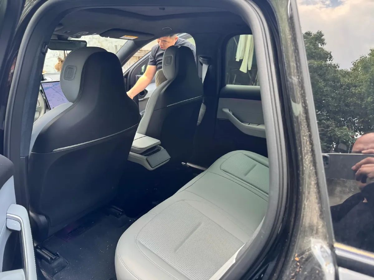 2024 NIO ES6 BEV 75KWH,autocango,china used car exporter,china ev exporter,chinese used car exporter,chinese used ev exporter