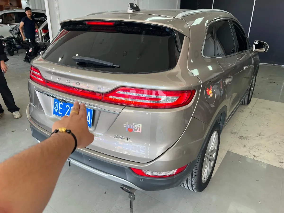 2019 Lincoln MKC 2.0T 203HP L4 6AT,autocango,china used car exporter,china ev exporter,chinese used car exporter,chinese used ev exporter