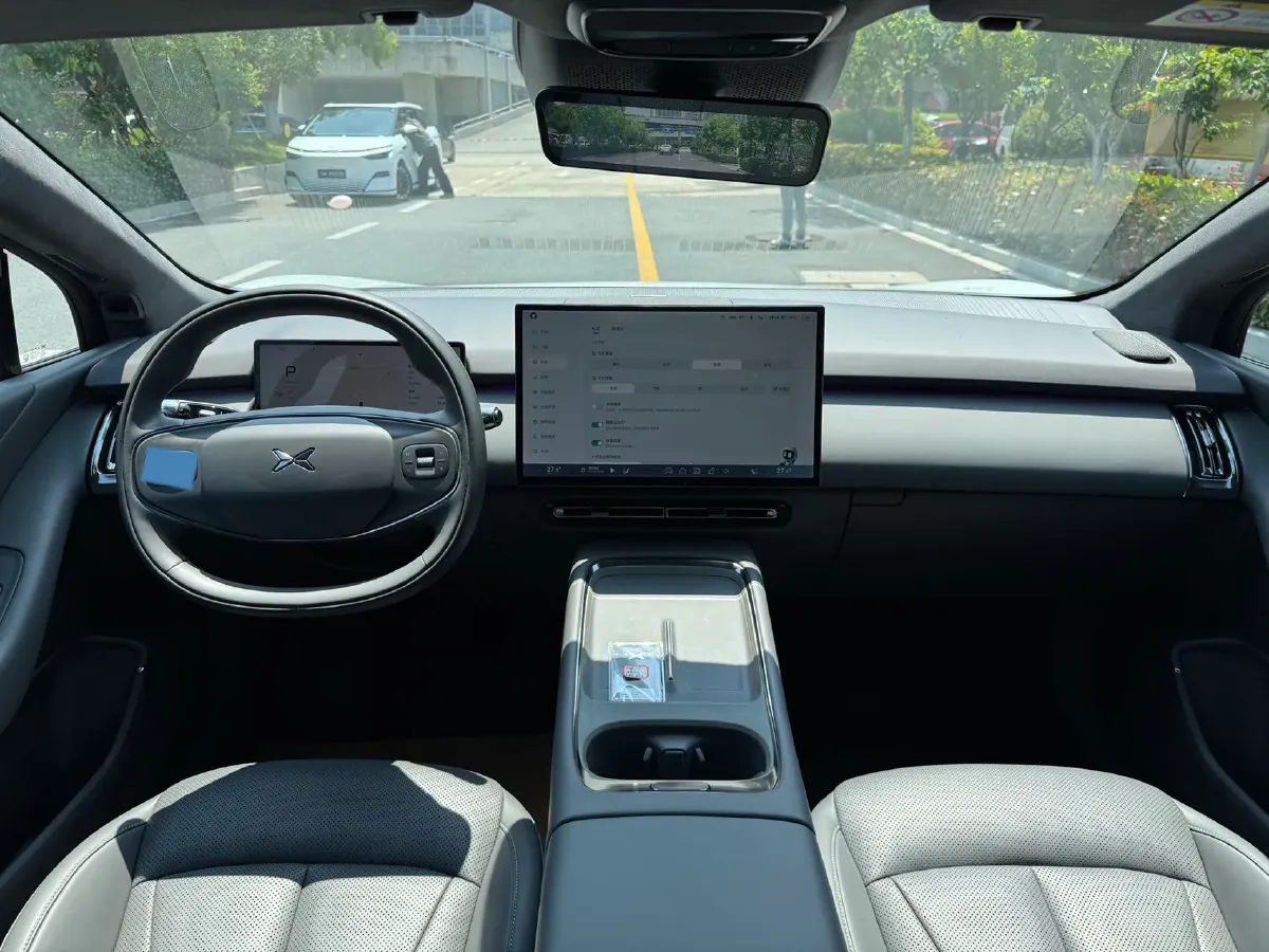 2024 Xpeng P7+ BEV 60.7KWH,autocango,china used car exporter,china ev exporter,chinese used car exporter,chinese used ev exporter
