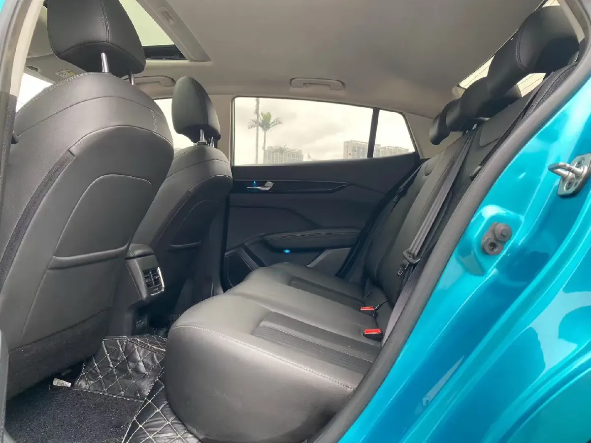 2020 DongFeng Aeolus YiXuan 1.5T 150HP L4 6DCT,autocango,china used car exporter,china ev exporter,chinese used car exporter,chinese used ev exporter