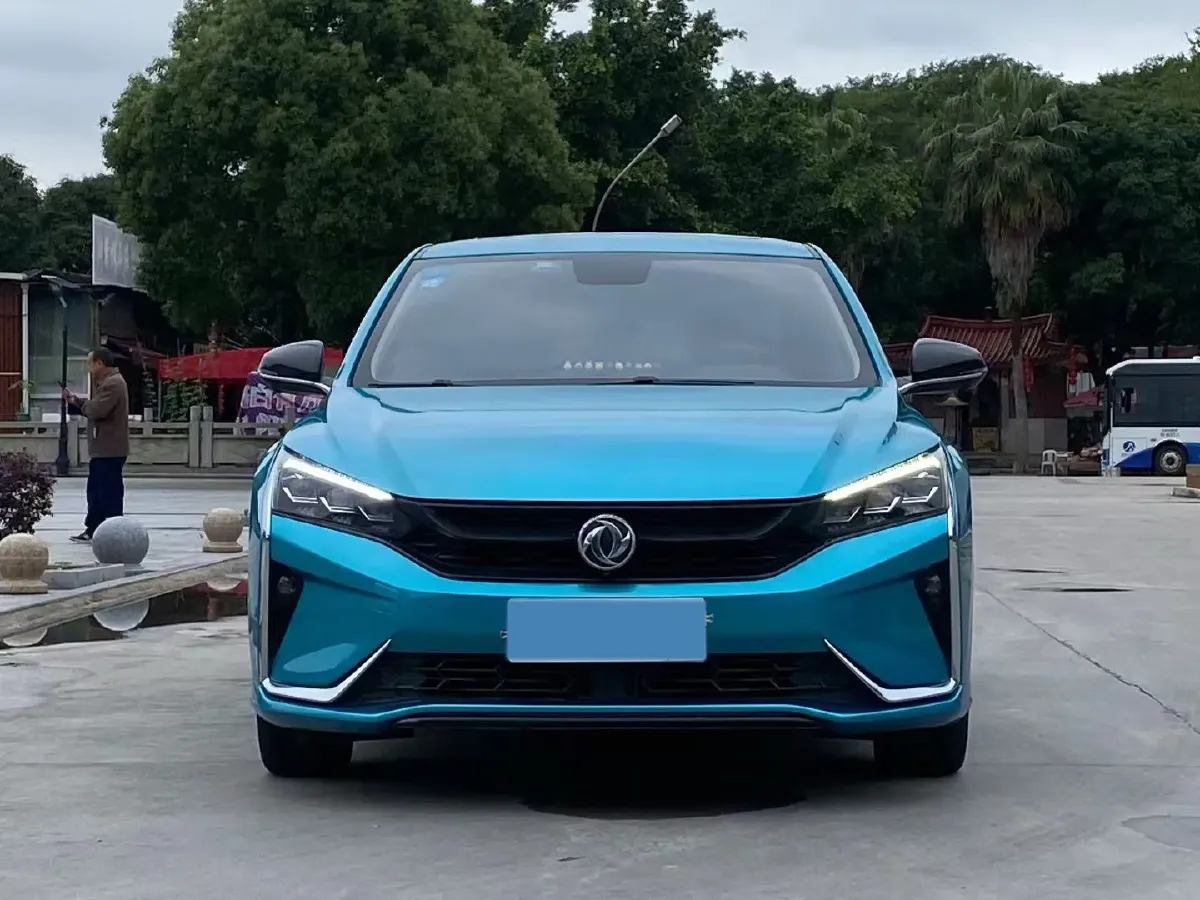 2020 DongFeng Aeolus YiXuan 1.5T 150HP L4 6DCT,autocango,china used car exporter,china ev exporter,chinese used car exporter,chinese used ev exporter