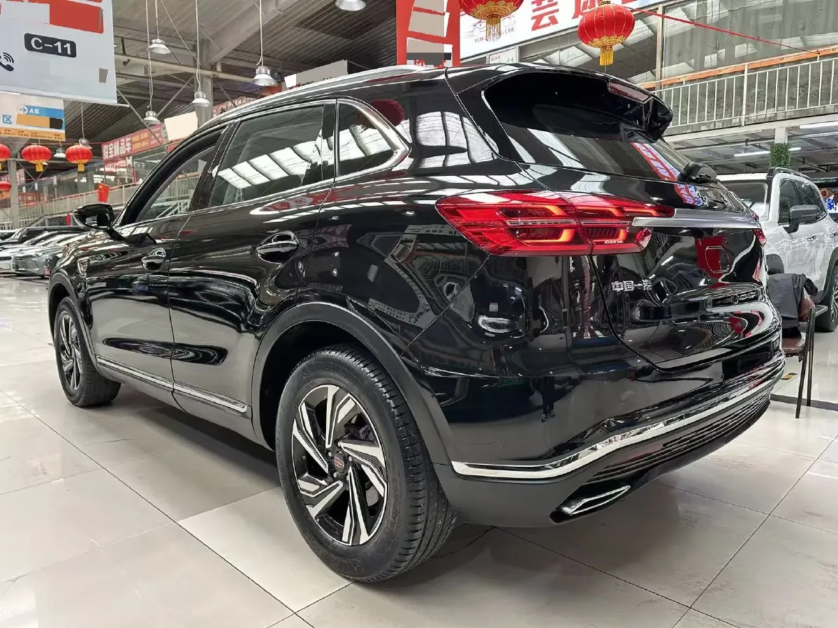 2022 HongQi HS5 2.0T 224HP L4 6AT,autocango,china used car exporter,china ev exporter,chinese used car exporter,chinese used ev exporter