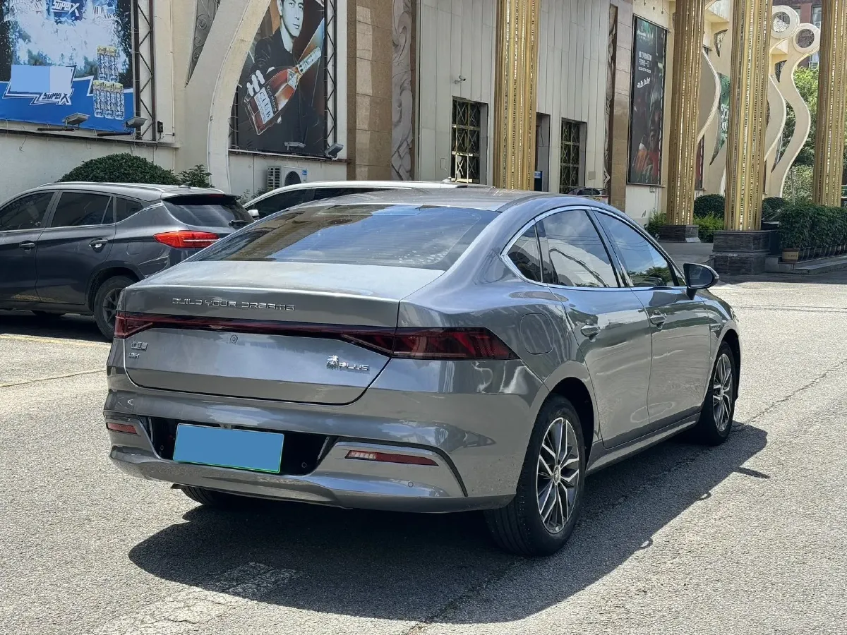 2021 Haval F7 1.5T 169HP L4 7DCT,autocango,china used car exporter,china ev exporter,chinese used car exporter,chinese used ev exporter