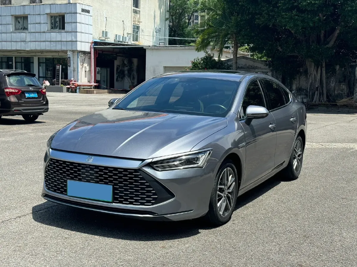 2021 Haval F7 1.5T 169HP L4 7DCT,autocango,china used car exporter,china ev exporter,chinese used car exporter,chinese used ev exporter