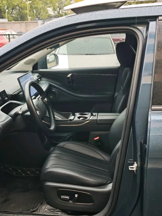 2025 Aion V BEV 74.976/75.26KWH,autocango,china used car exporter,china ev exporter,chinese used car exporter,chinese used ev exporter