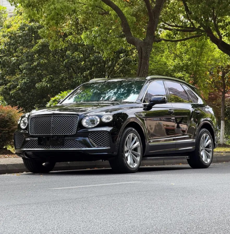 2022 Bentley Bentayga 4.0T 550HP V8 8AT,autocango,china used car exporter,china ev exporter,chinese used car exporter,chinese used ev exporter