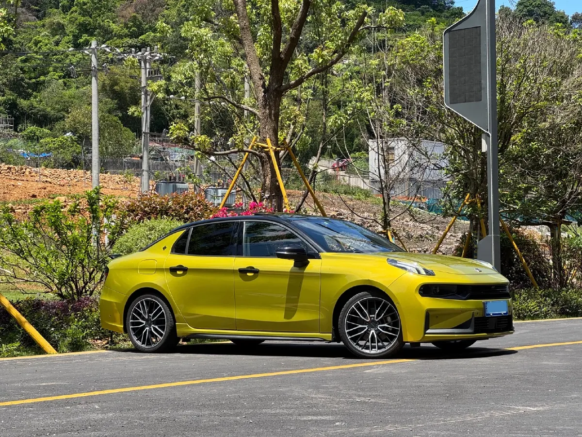 2020 LYNK&CO 03 2.0T 254HP L4 8AT,autocango,china used car exporter,china ev exporter,chinese used car exporter,chinese used ev exporter