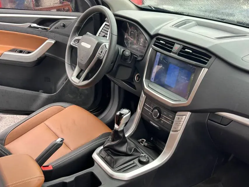 2020 MAXUS T70 2.0T 163HP L4 6AT,autocango,china used car exporter,china ev exporter,chinese used car exporter,chinese used ev exporter